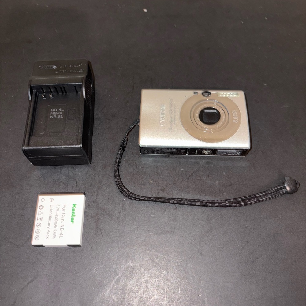 Canon PowerShot SD1100 IS ELPH